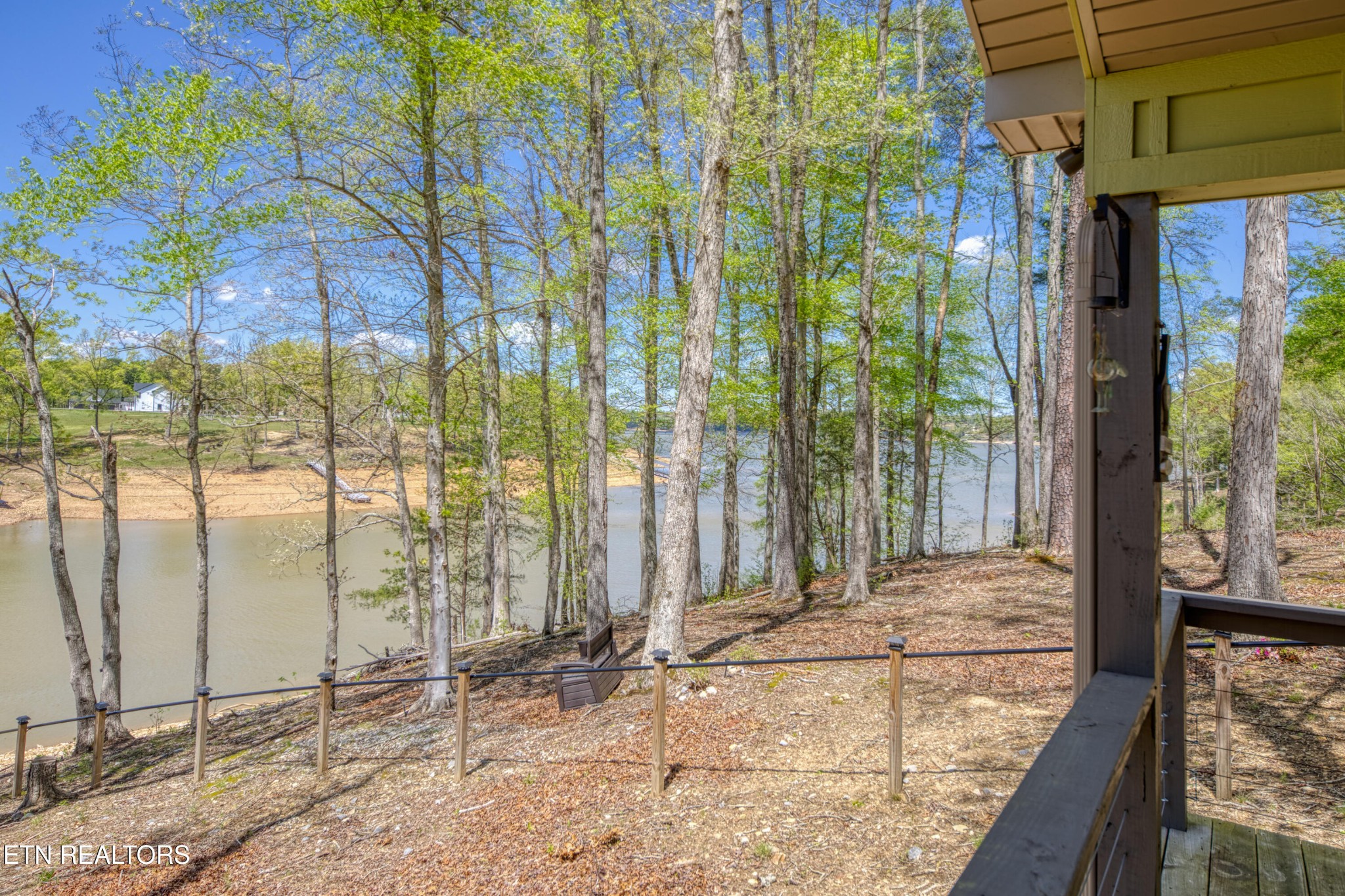 1040 Rdg Pt Trail Dandridge, TN 37725 - Photo 9 of 31 a view of a outdoor space