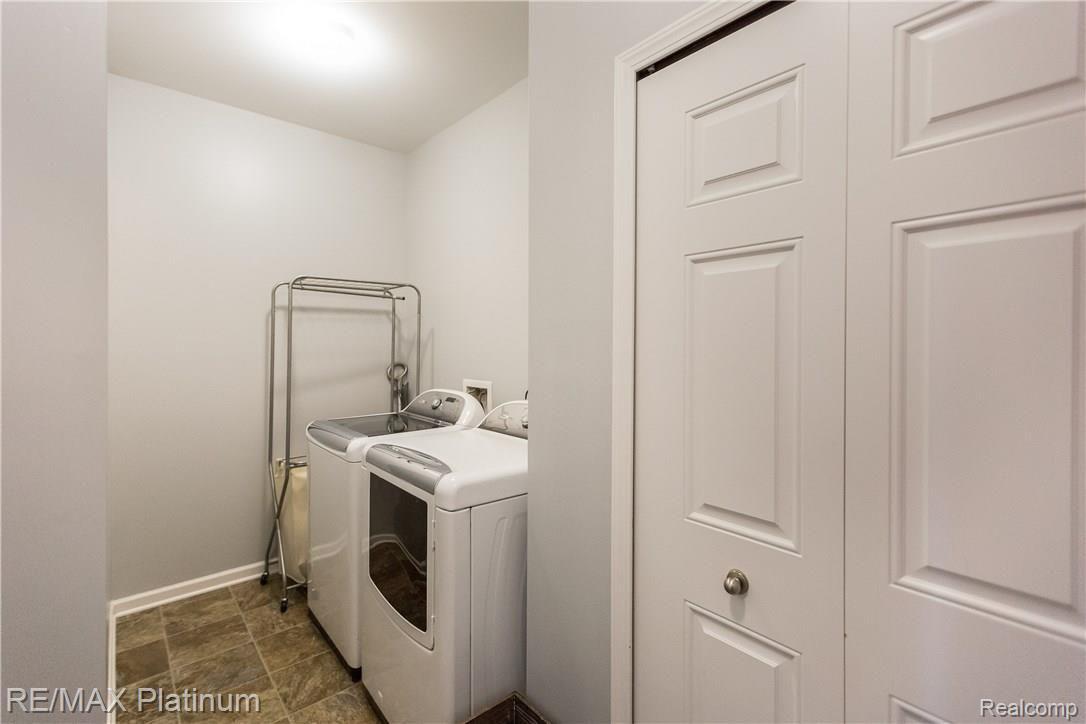 1189 Risen Star Way Howell, MI 48843 - Photo 14 of 30 14.jpg
