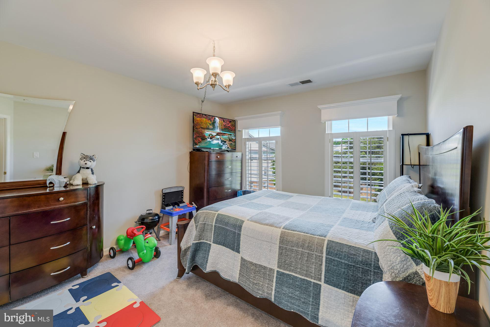 7265 John Rylands Way Springfield, VA 22150 - Photo 16 of 26 Bedroom #2