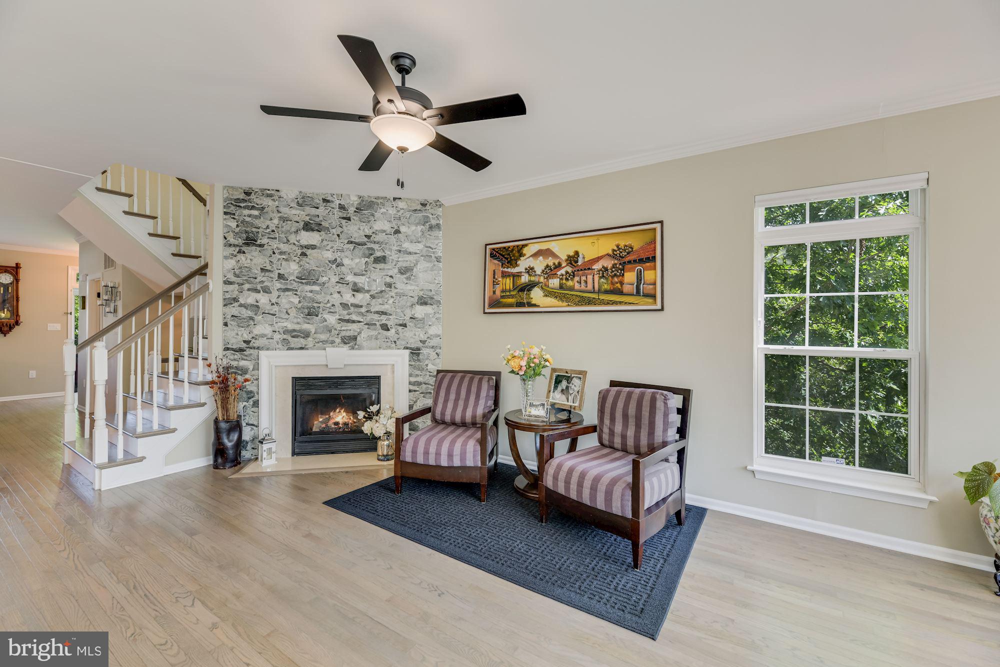 7265 John Rylands Way Springfield, VA 22150 - Photo 6 of 26 Family Room