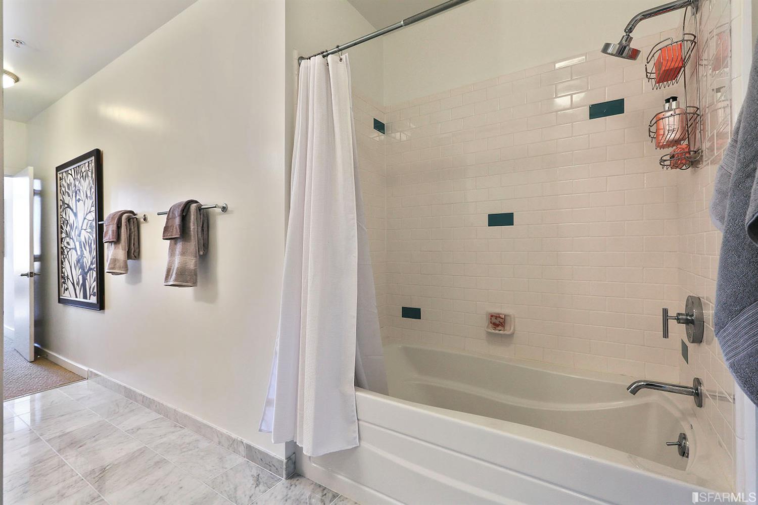 1755 Broadway, Unit 56 Oakland, CA 94612 - Photo 24 of 31