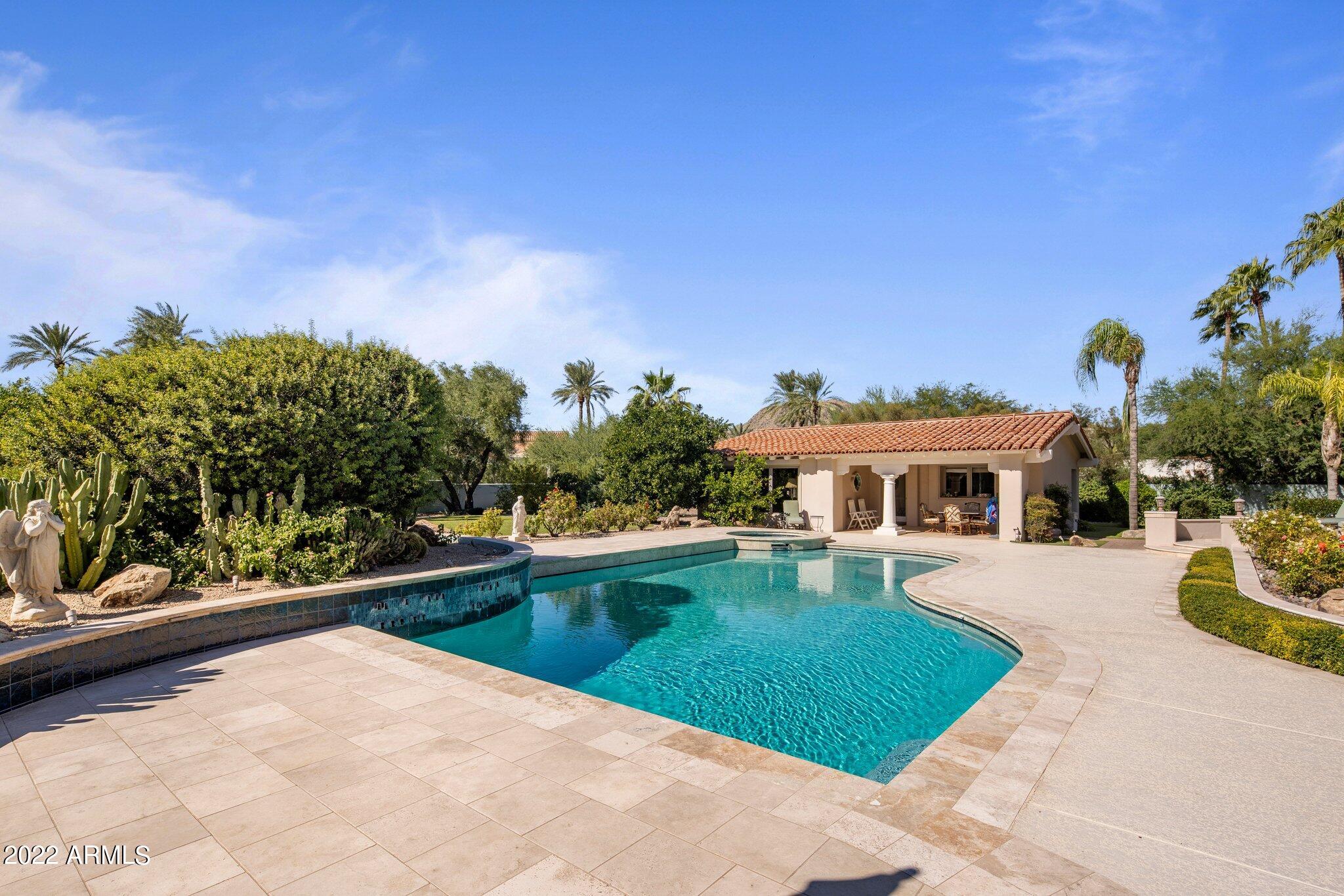 6200 North Yucca Road Paradise Valley, AZ 85253 - Photo 29 of 40 Pool