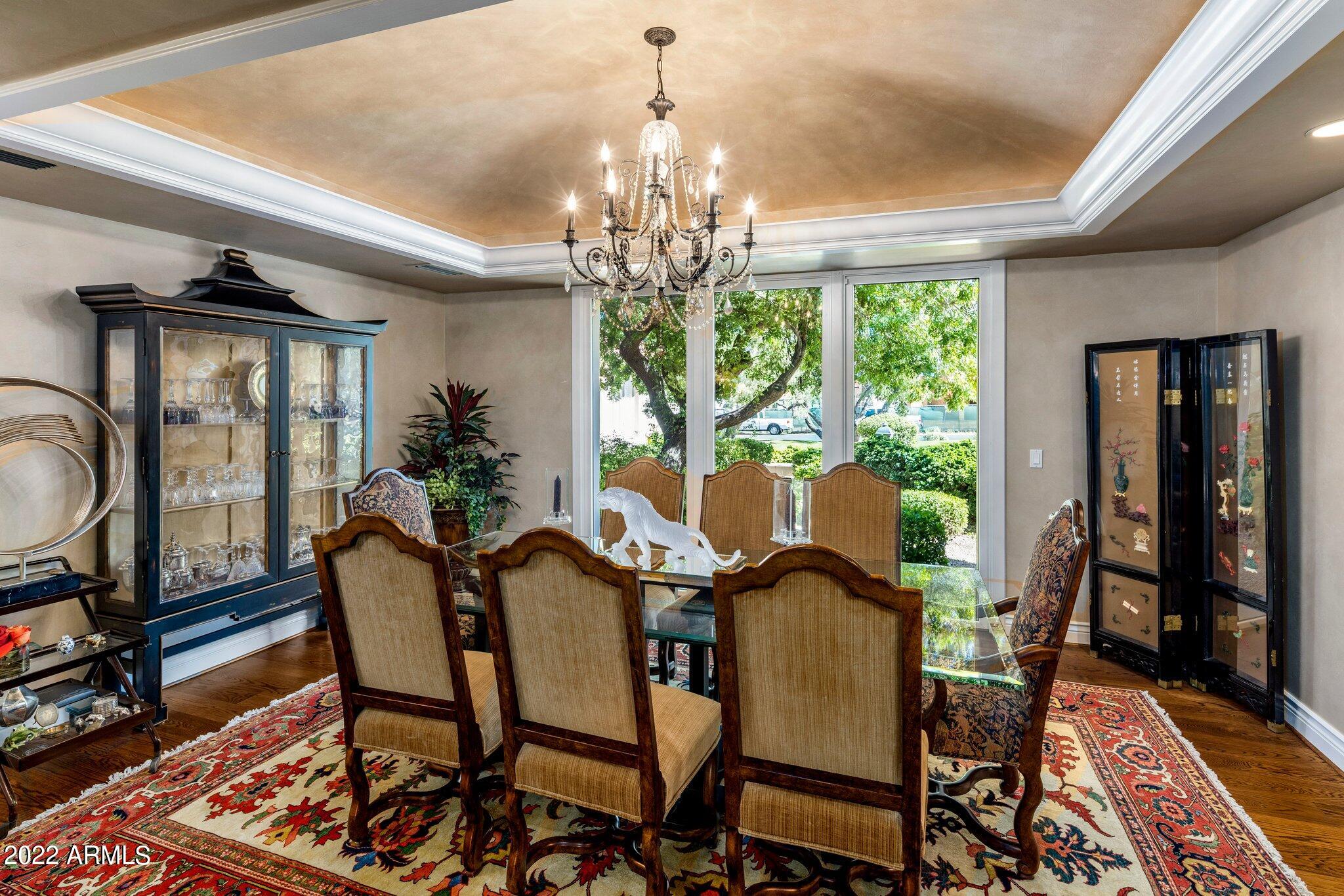 6200 North Yucca Road Paradise Valley, AZ 85253 - Photo 10 of 40 Dining Room