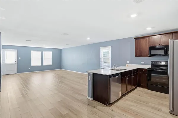 $1,700 | 5410 Idlewood Trail, Princeton, TX 75407