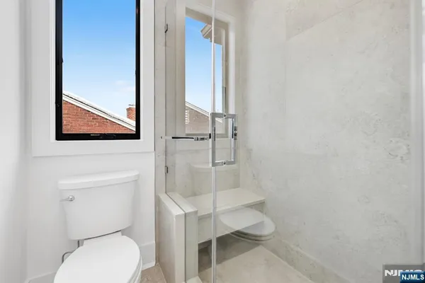 $1,775,000 | 25 Garden Place, Unit A, Edgewater, NJ 07020