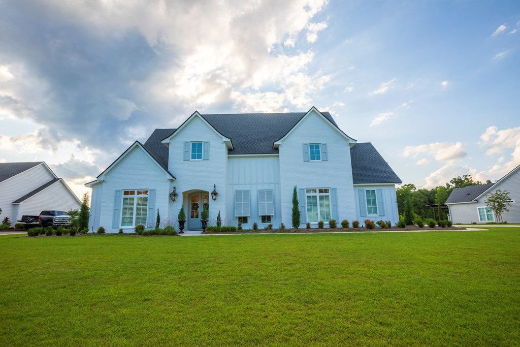 3811 Timber Ridge Road Valdosta, GA 31601 - Photo 3 of 75 Gallery Image 3