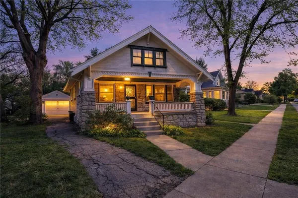 $180,000 | 5727 Tracy Avenue, Kansas City, MO 64110