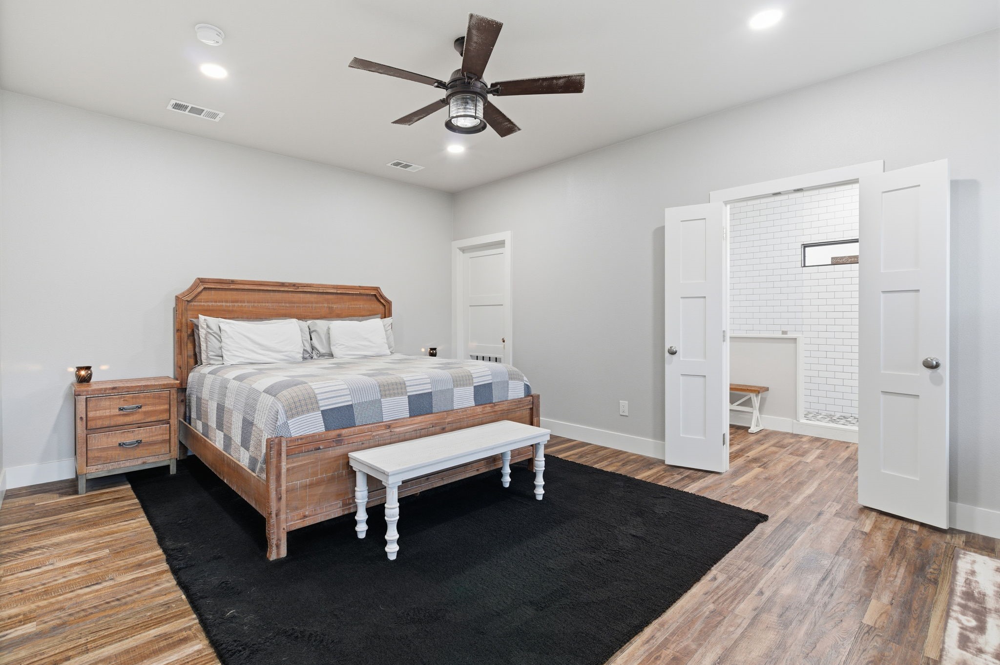 75 County Road 3669 North Splendora, TX 77372 - Photo 21 of 36 Primary Bedroom