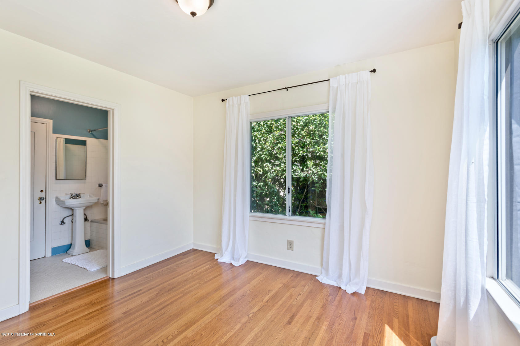 2378 Catherine Road Altadena, CA 91001 - Photo 14 of 17 Bedroom #3