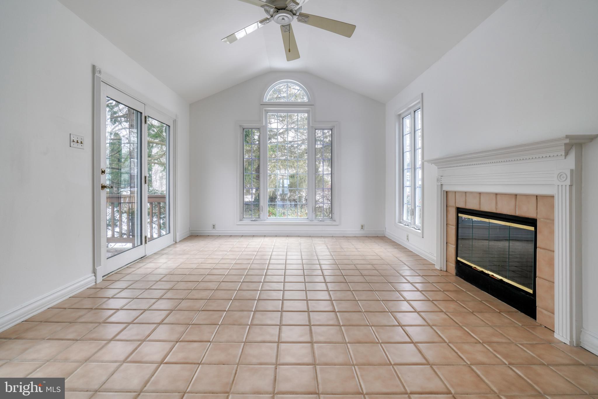 8402 Saunders Road Lutherville-Timonium, MD 21093 - Photo 9 of 39 Gallery Image 9