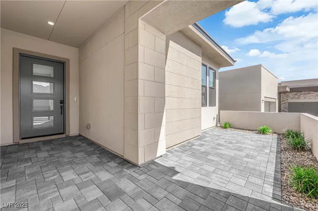 $6,500 | 11032 Rolling Vista Drive, Las Vegas, NV 89135