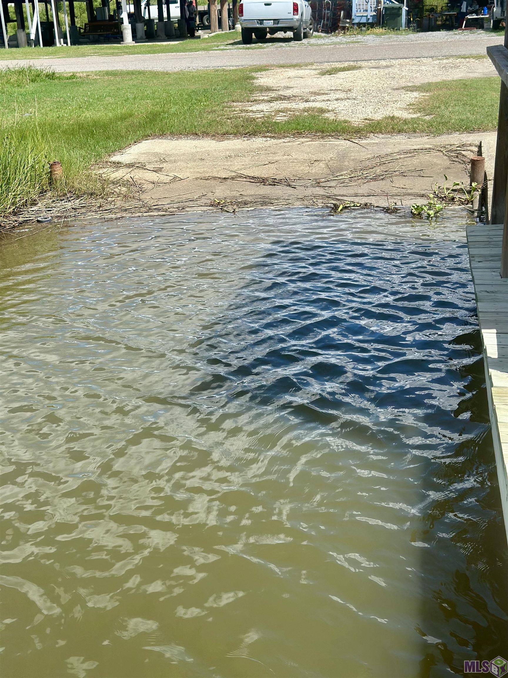 1004 Four Point Road Dulac, LA 70353 - Photo 15 of 24