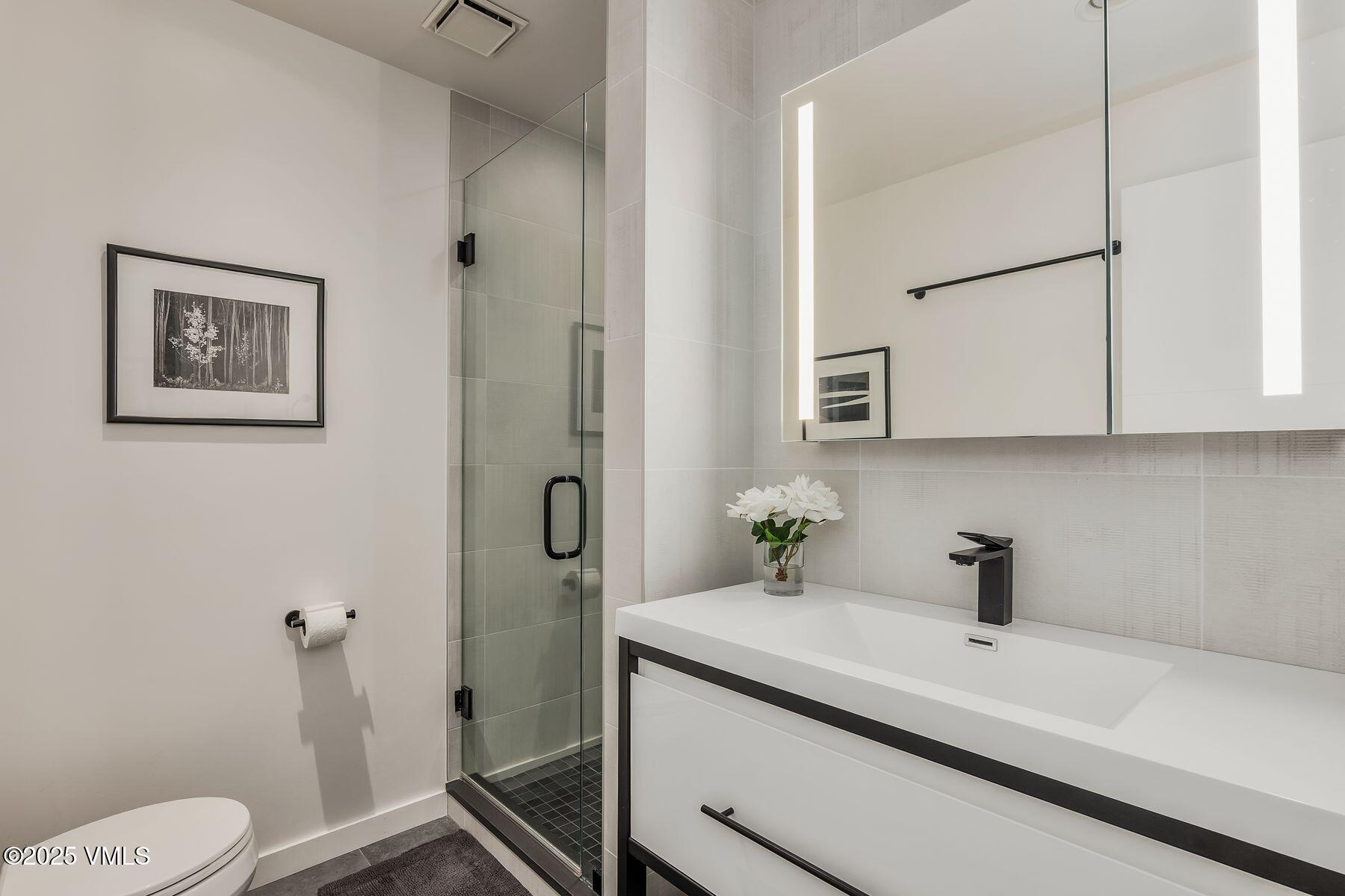 931 Singletree Road, Unit 4 Edwards, CO 81632 - Photo 15 of 23 photo_online_019