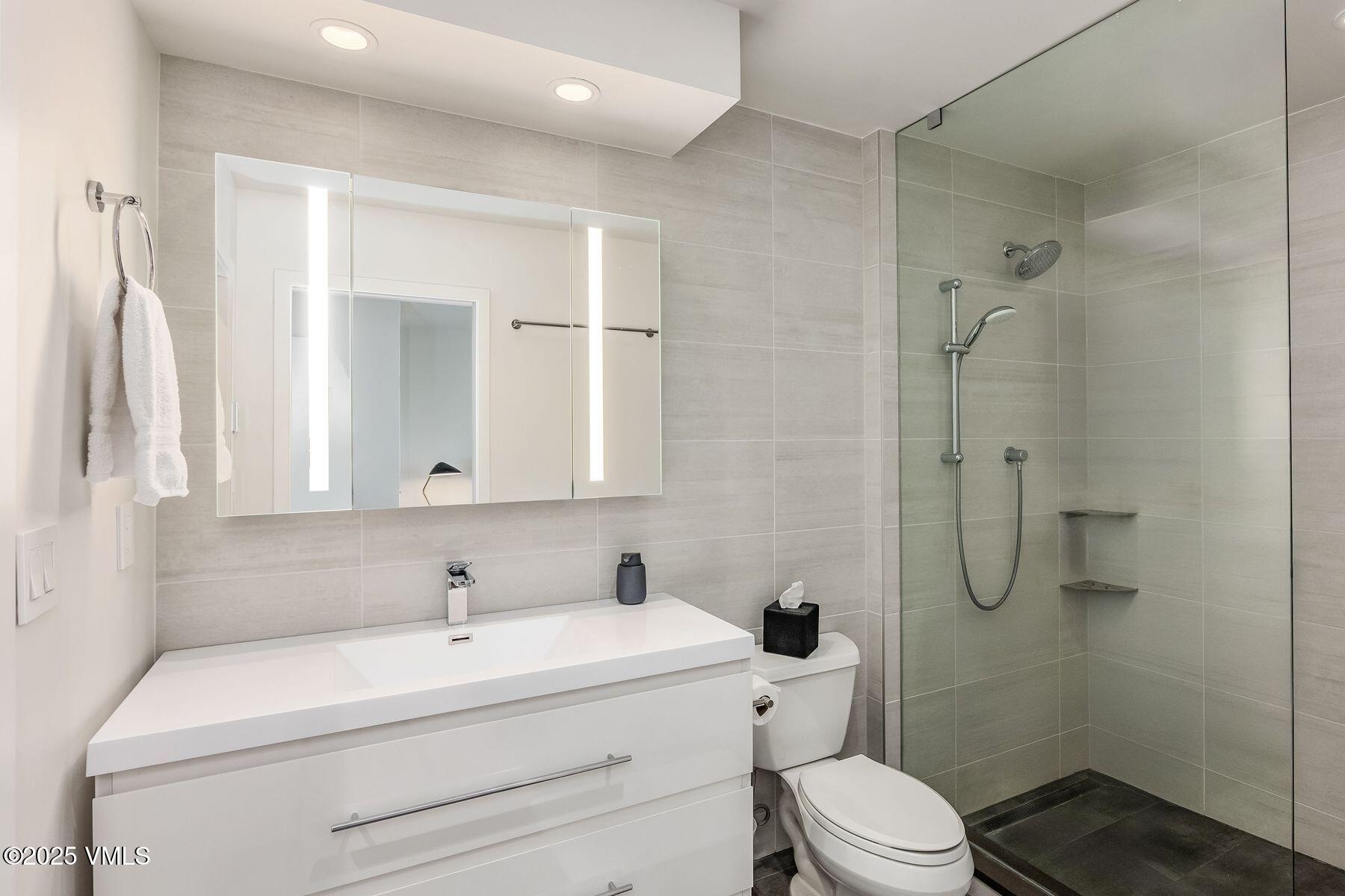 931 Singletree Road, Unit 4 Edwards, CO 81632 - Photo 19 of 23 photo_online_016