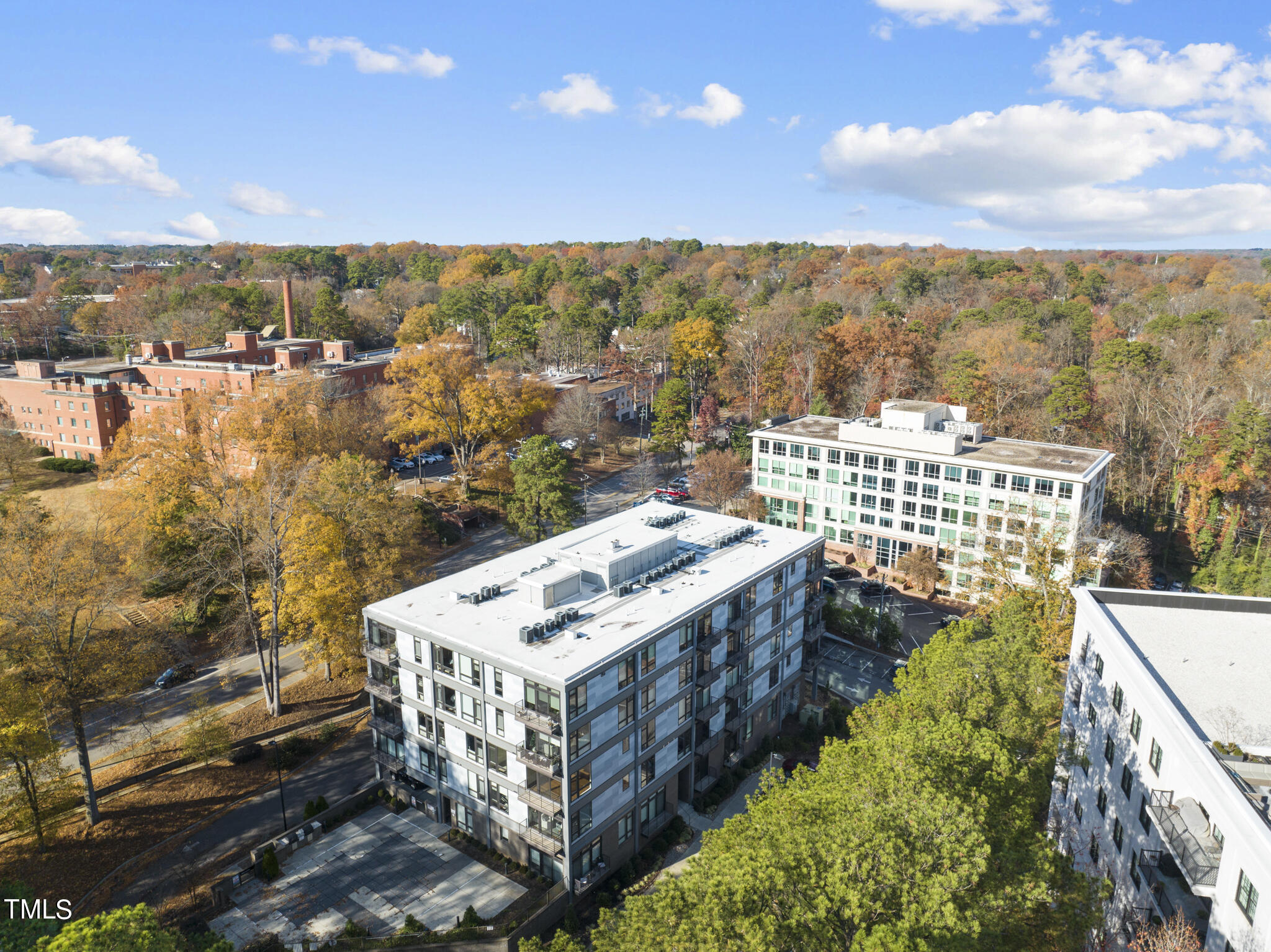 1300 St Marys Street, Unit 301 Raleigh, NC 27605 - Photo 23 of 27 a view of a city from a terrace
