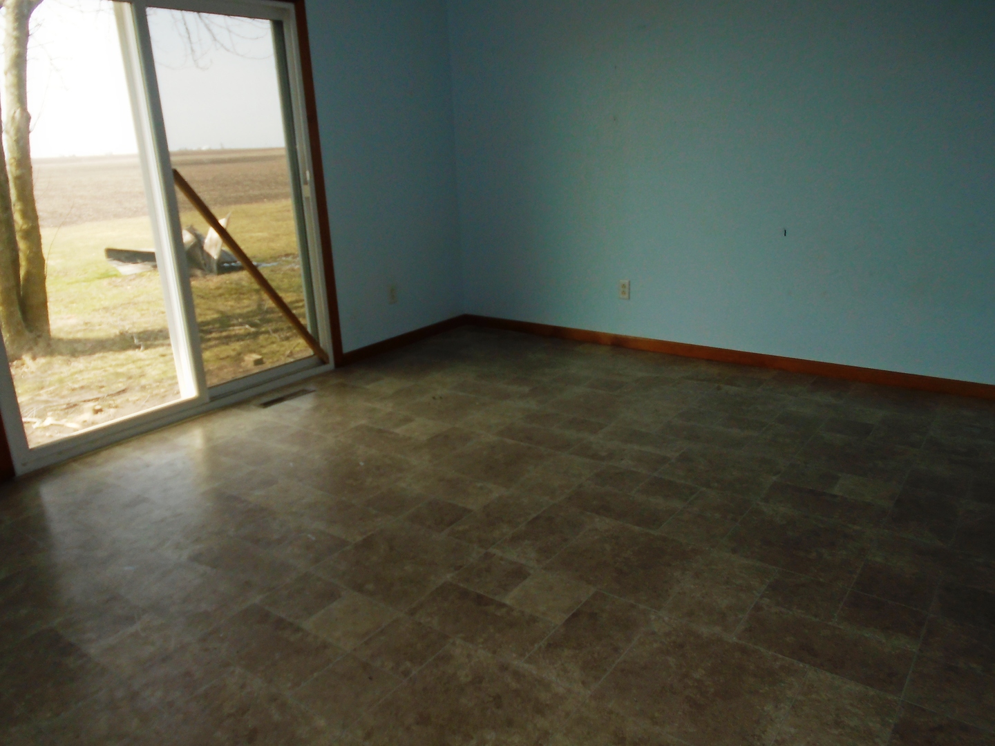 1605 East 950th Road Tonica, IL 61370 - Photo 6 of 12