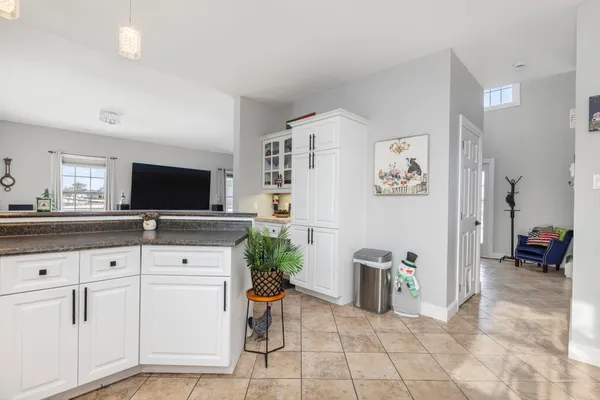 $450,000 | 301 Unity Road, Benton, ME 04901