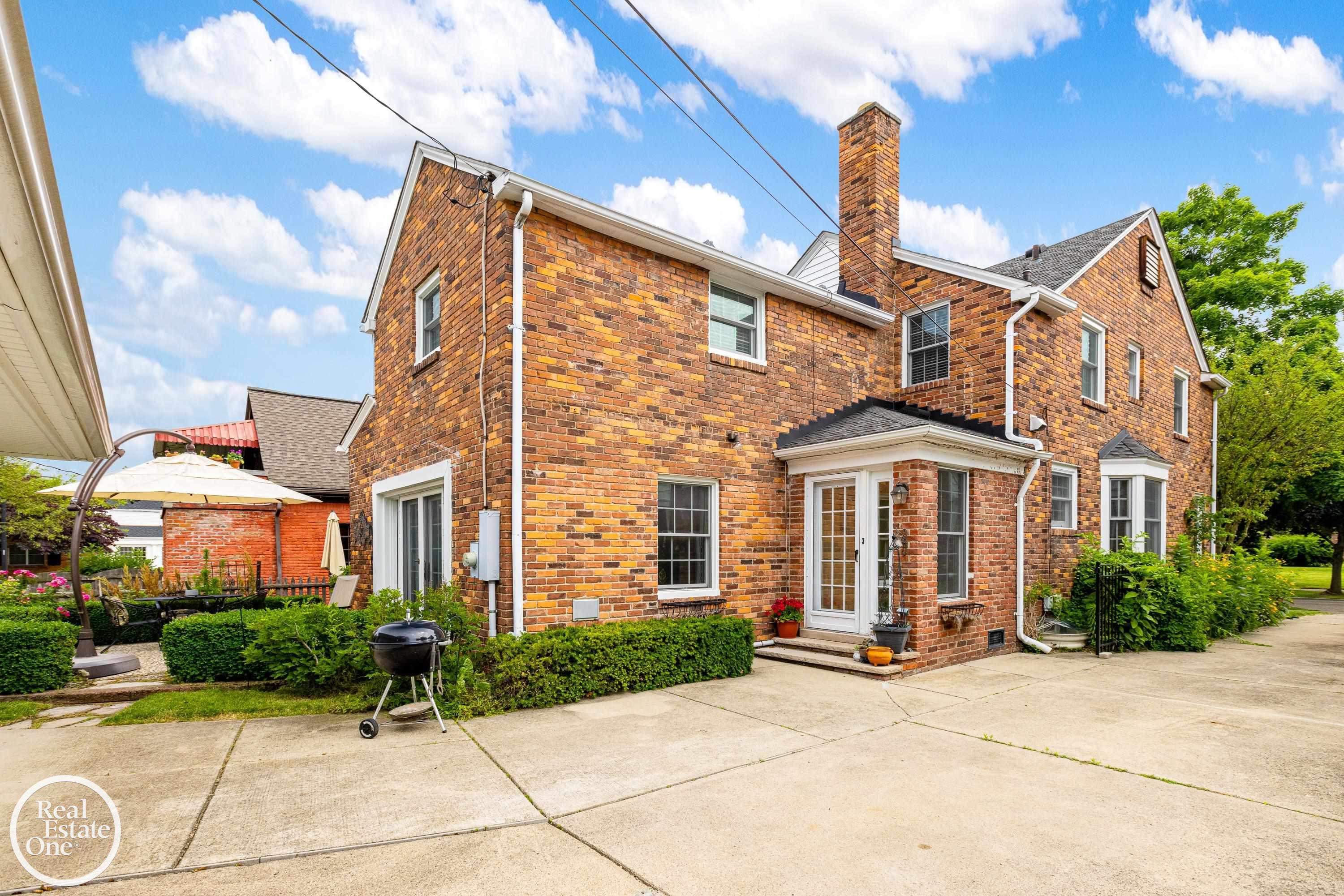 287 McMillan Road Grosse Pointe, MI 48236 - Photo 47 of 57 50145562-5df7bb19-6193-4cd3-a0e6-5c4aff5ebd8f.JPG