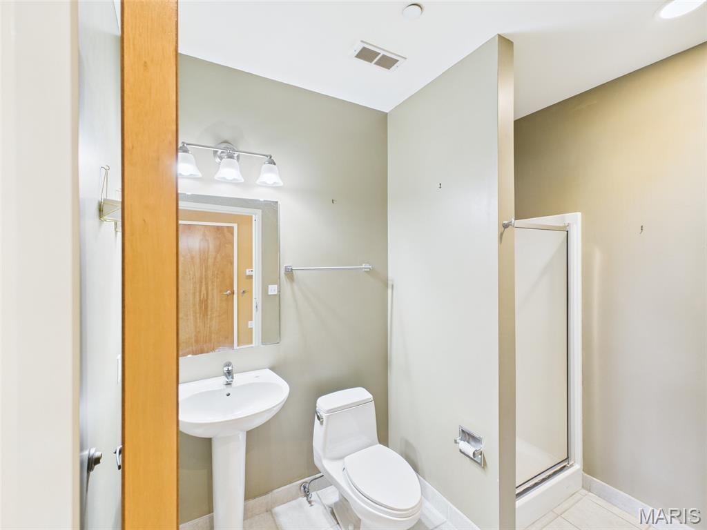 1611 Locust Street, Unit 507 St. Louis, MO 63103 - Photo 15 of 18