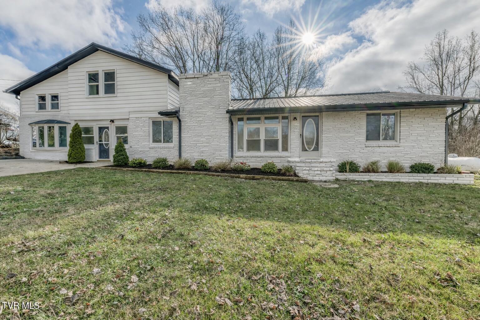 2230 Dave Buck Road Johnson City, TN 37601 - Photo 1 of 30 Front of House