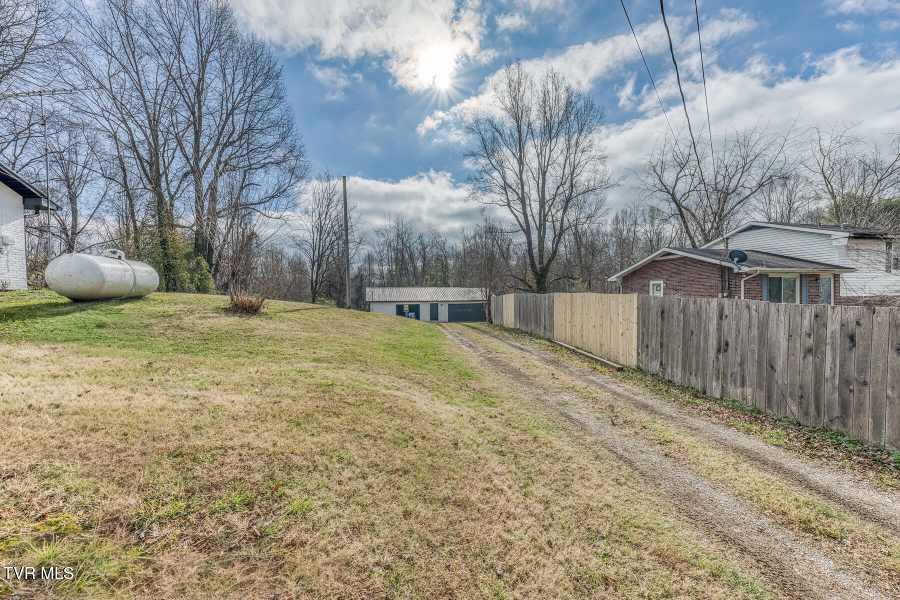 2230 Dave Buck Road Johnson City, TN 37601 - Photo 26 of 30 Driveway to Detached Garage