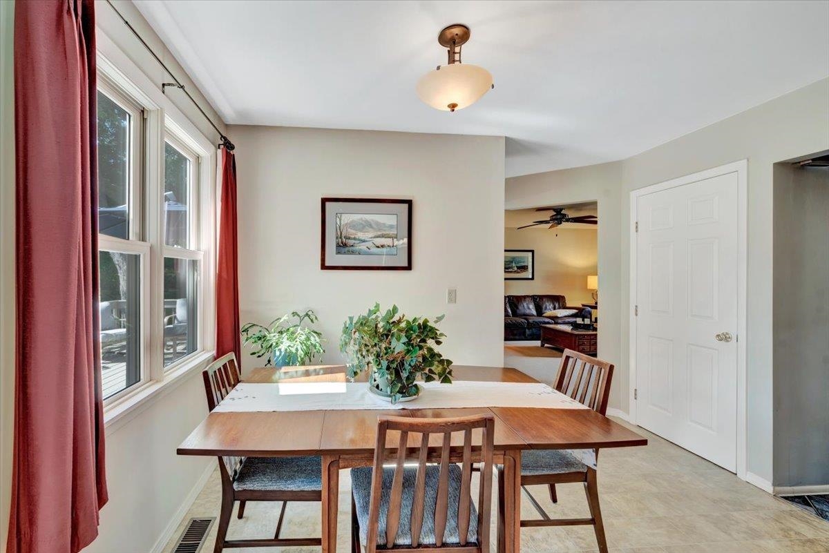 64 Sandy Lane Burlington, VT 05408 - Photo 12 of 48