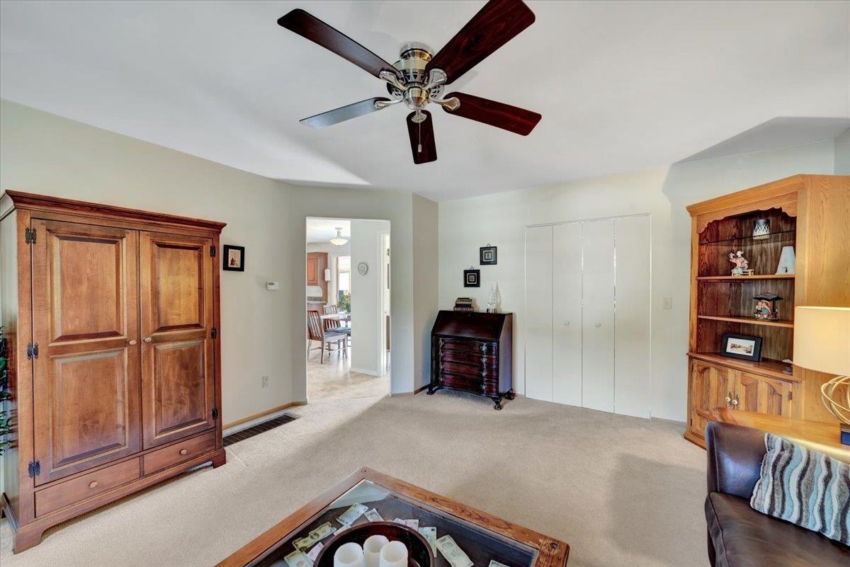 64 Sandy Lane Burlington, VT 05408 - Photo 16 of 48