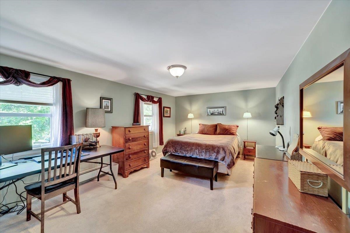 64 Sandy Lane Burlington, VT 05408 - Photo 17 of 48