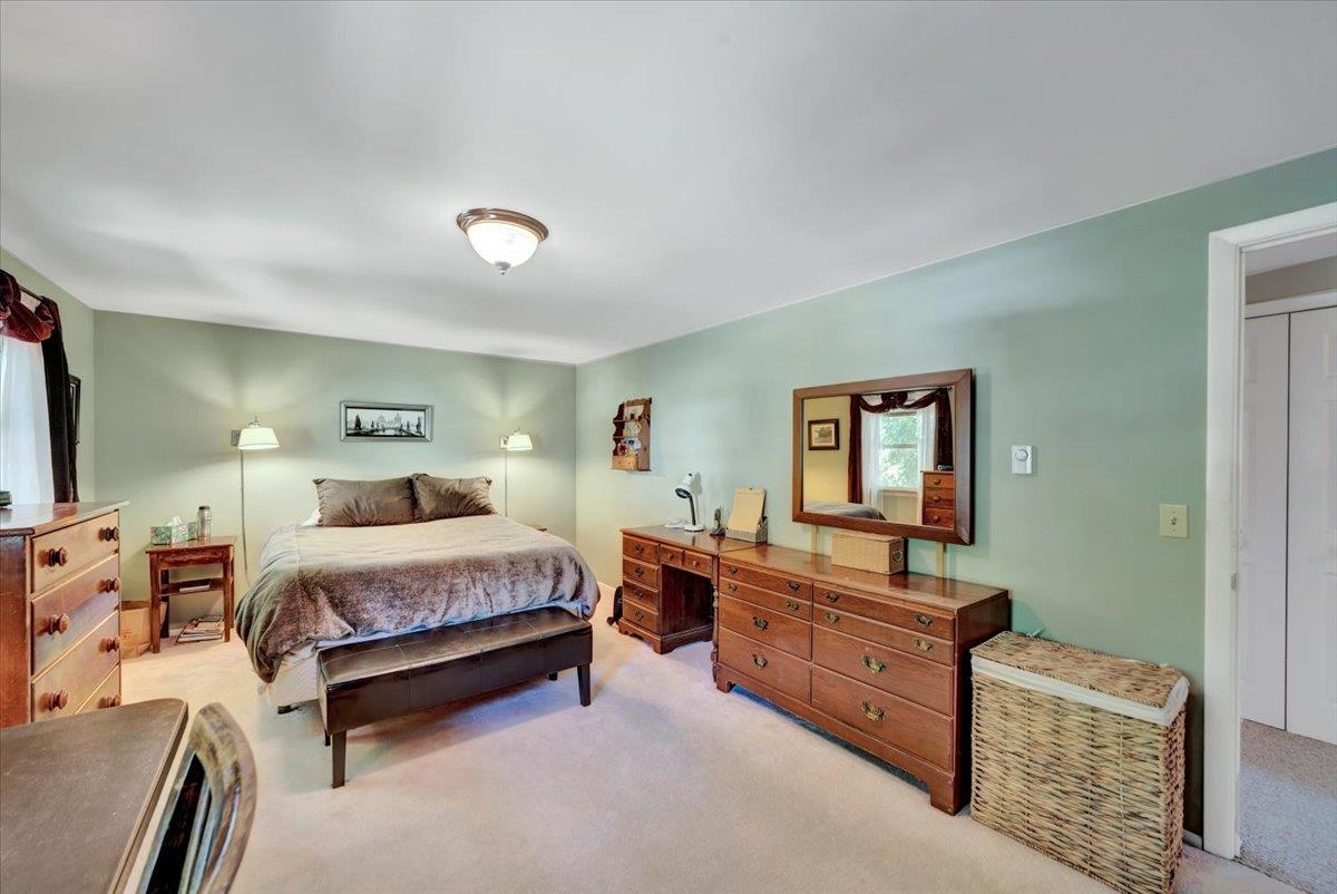 64 Sandy Lane Burlington, VT 05408 - Photo 18 of 48