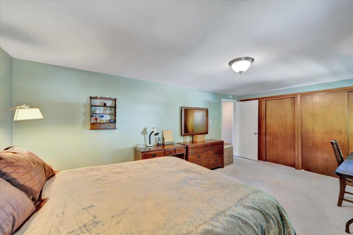 64 Sandy Lane Burlington, VT 05408 - Photo 20 of 48