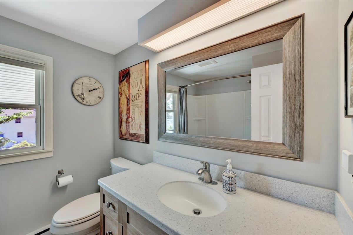 64 Sandy Lane Burlington, VT 05408 - Photo 31 of 48