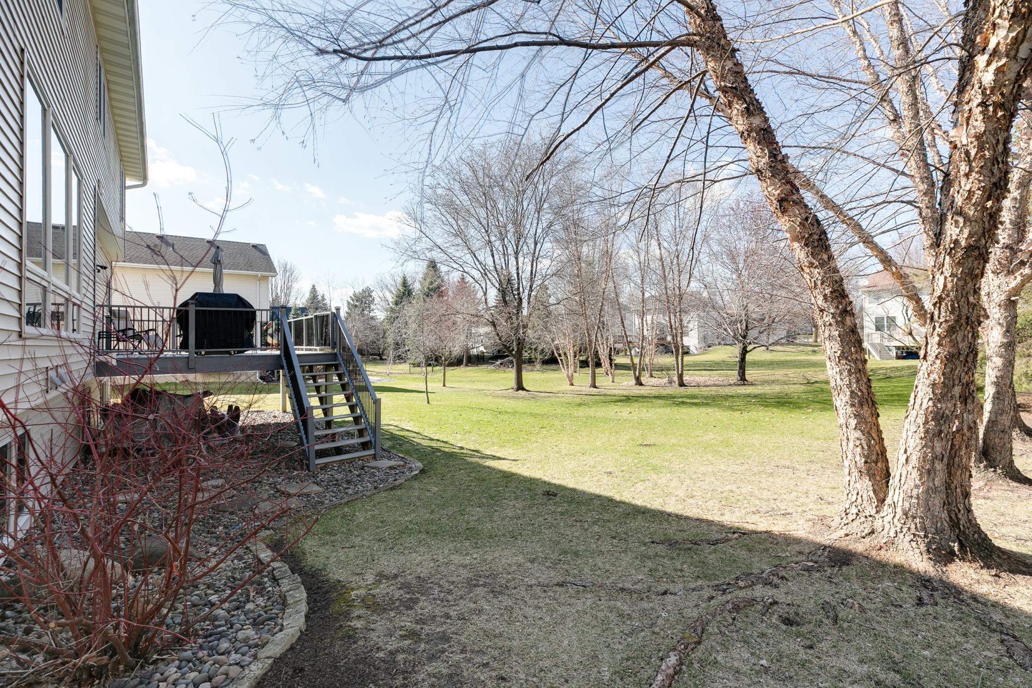7568 Walnut Curve Chanhassen, MN 55317 - Photo 51 of 53