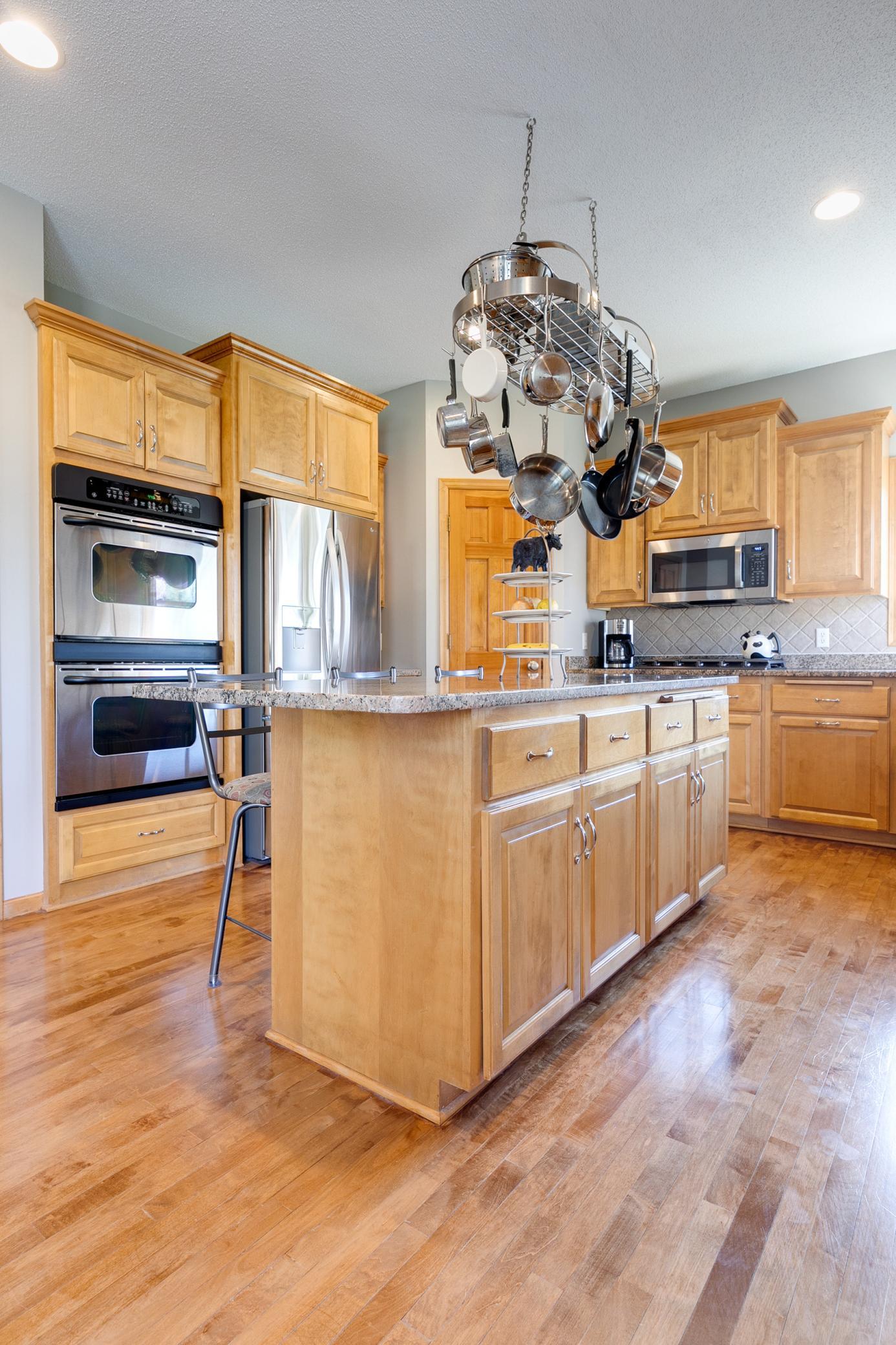 7568 Walnut Curve Chanhassen, MN 55317 - Photo 10 of 53