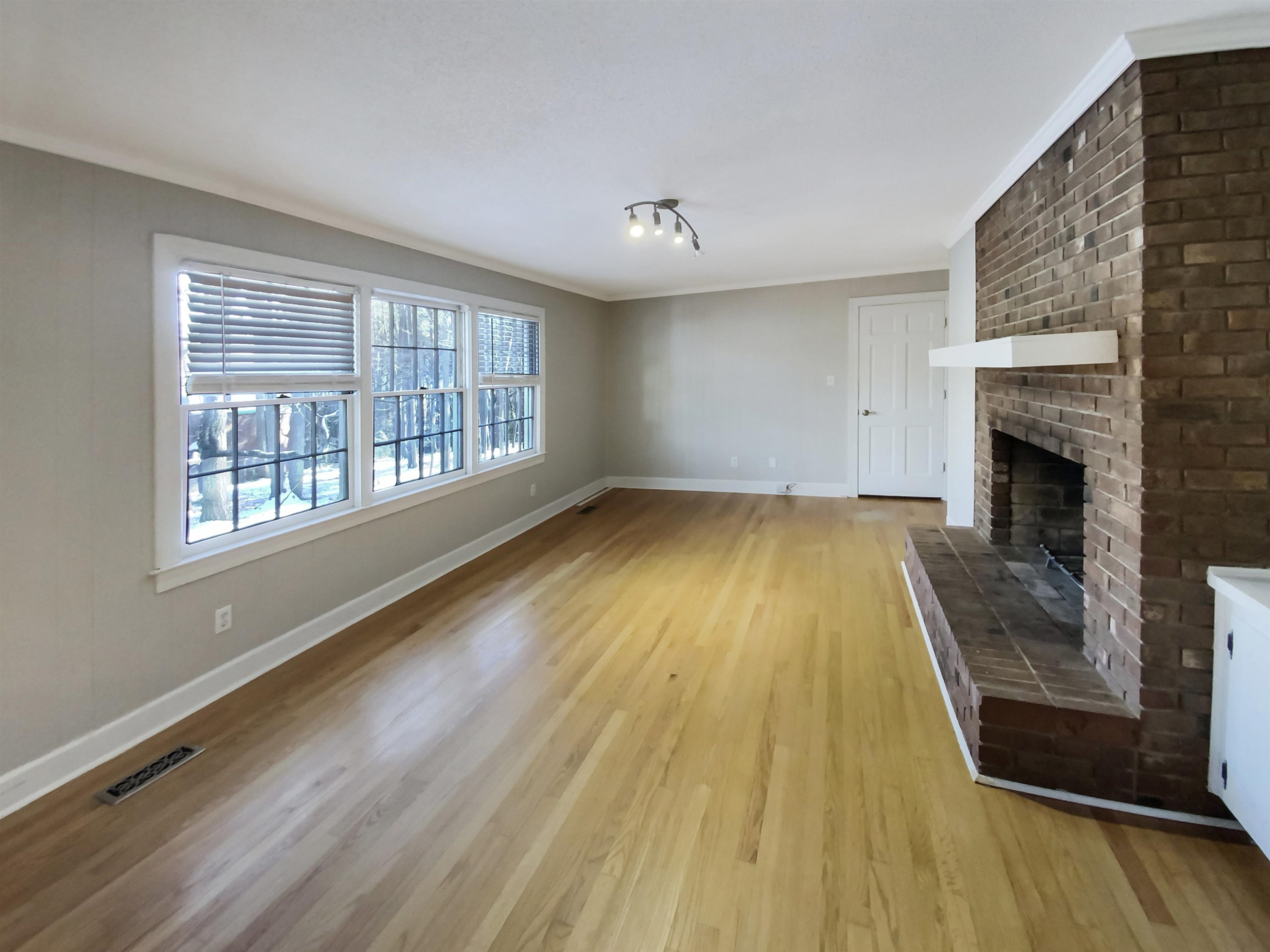3200 Caldwell Drive Raleigh, NC 27607 - Photo 3 of 19 Photo 3