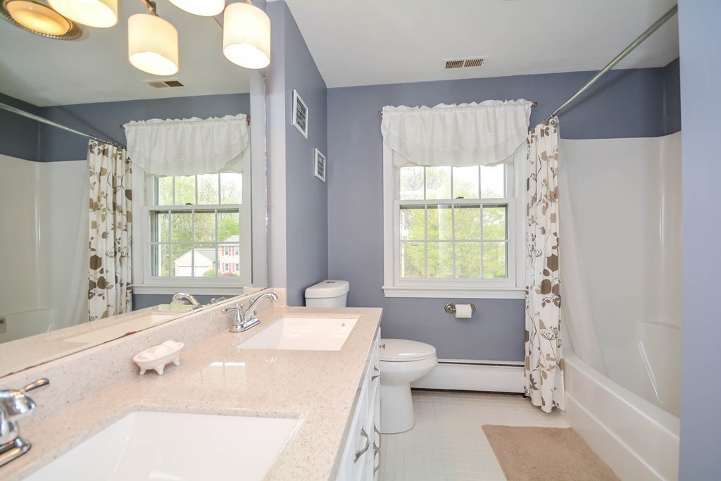 142 Lexington Road Dracut, MA 01826 - Photo 29 of 30 Gallery Image 29