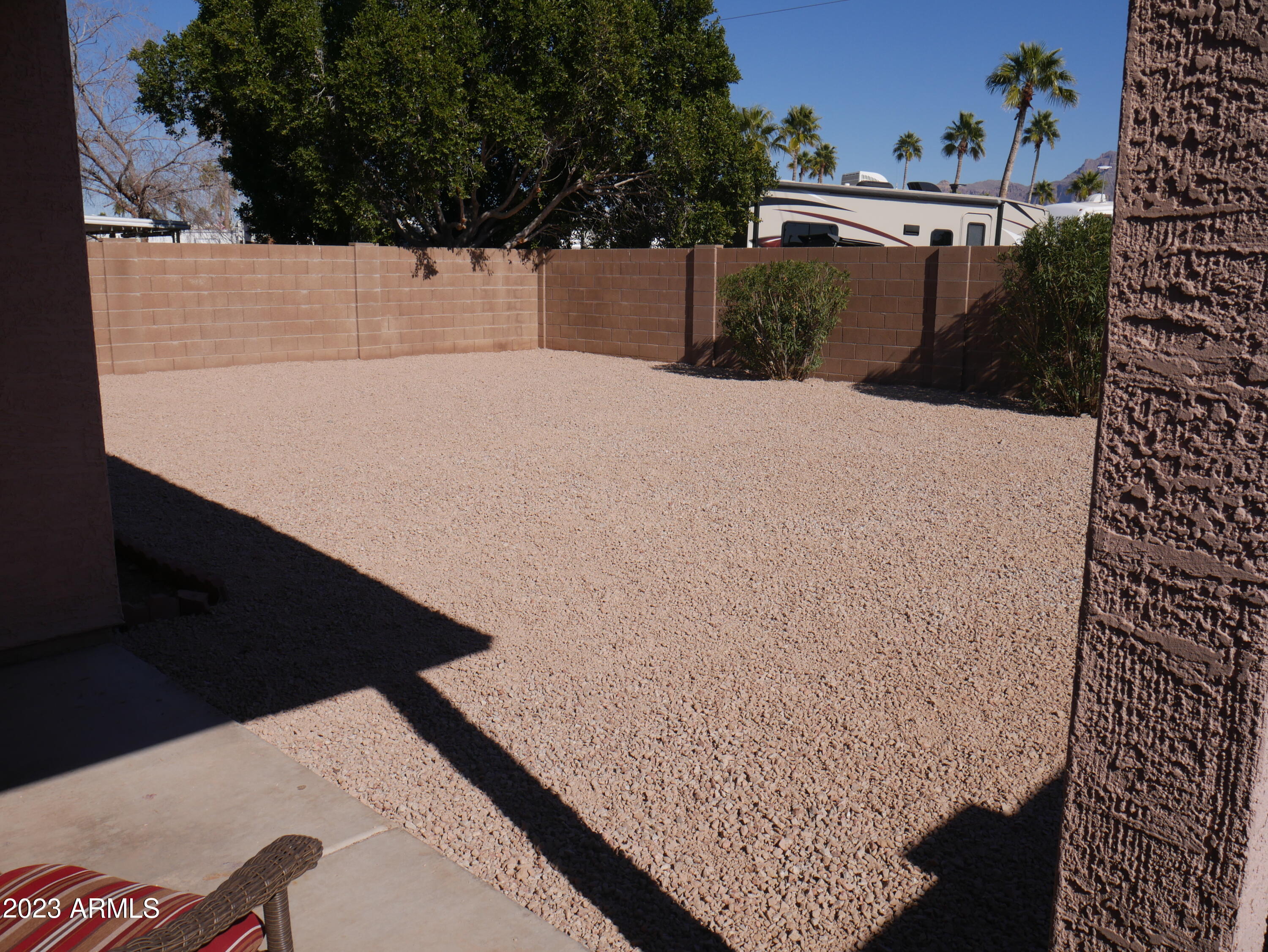 697 South Del Rio Court Apache Junction, AZ 85119 - Photo 23 of 33 Large backyard