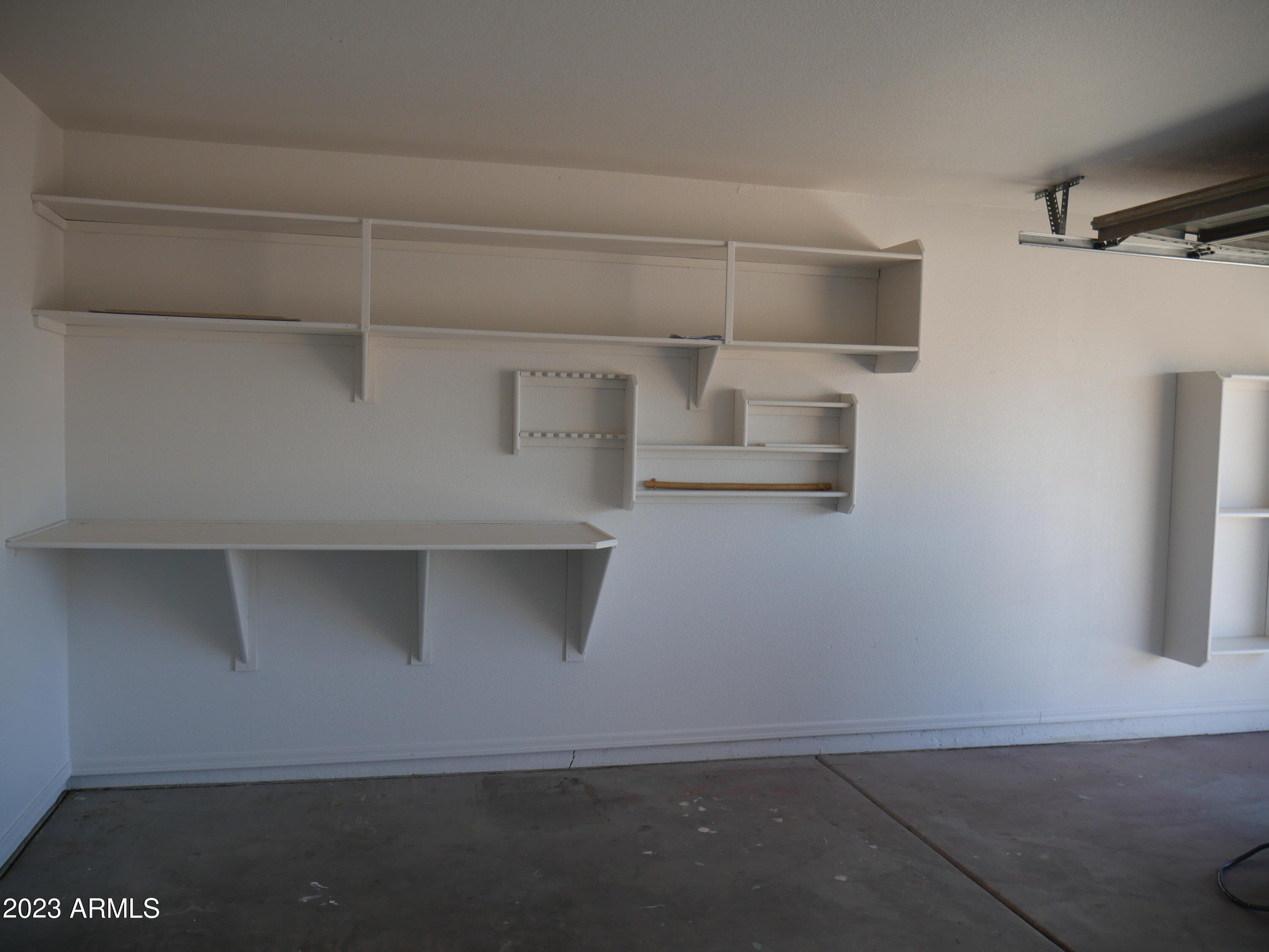 697 South Del Rio Court Apache Junction, AZ 85119 - Photo 28 of 33 Garage workshop area