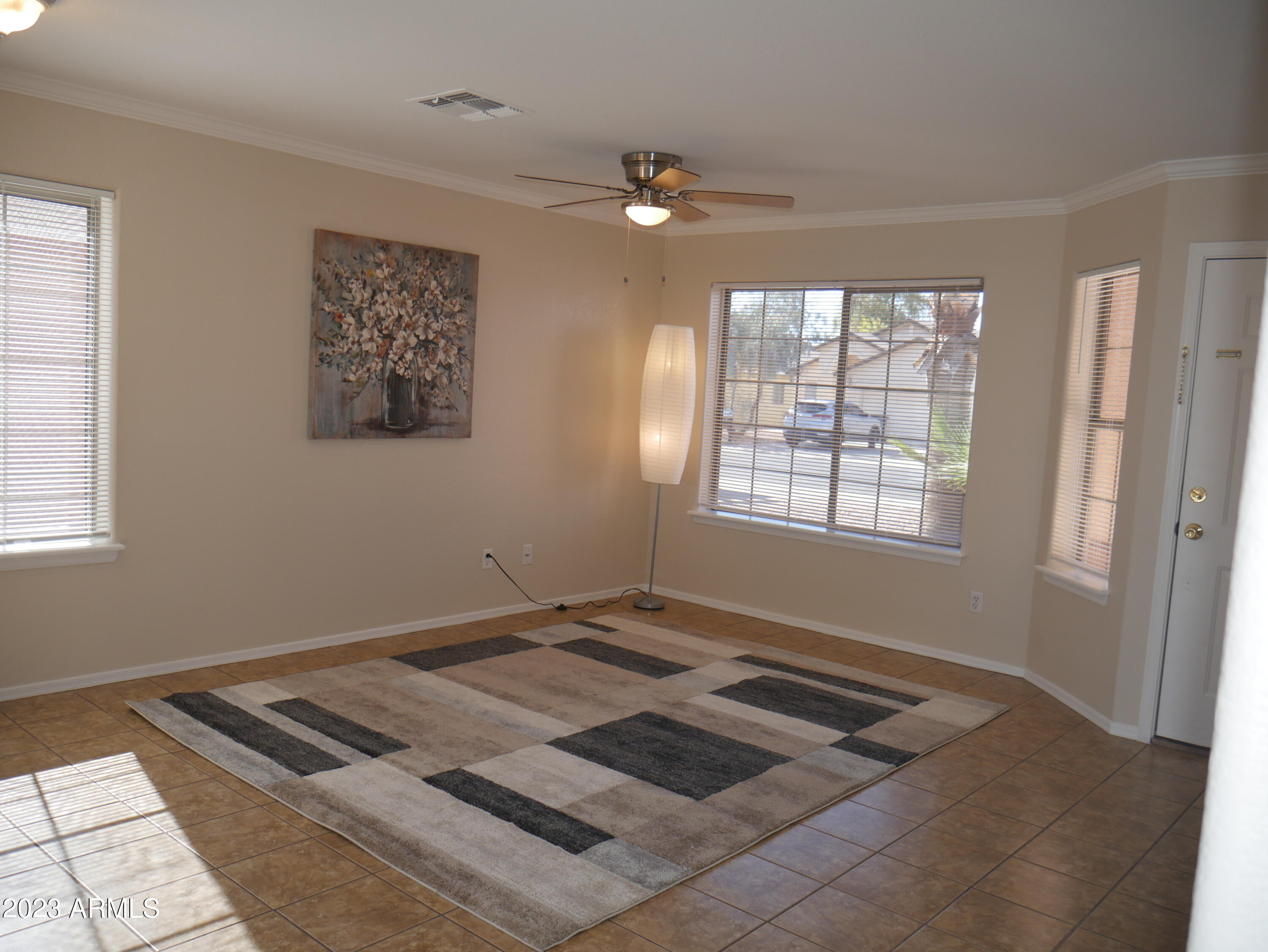 697 South Del Rio Court Apache Junction, AZ 85119 - Photo 8 of 33 living/entry