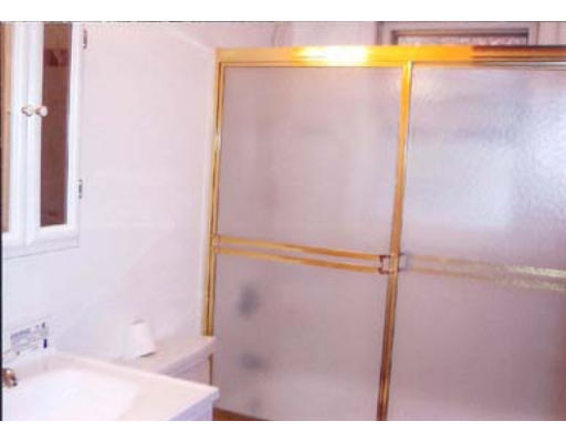 104 Plain Road Westford, MA 01886 - Photo 4 of 6 Gallery Image 4