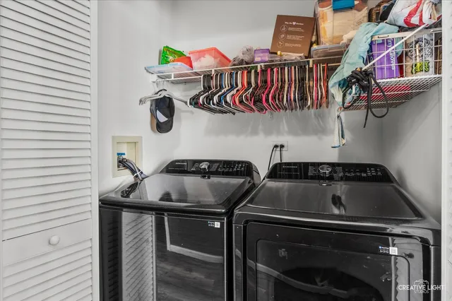 $275,000 | 609 Hidden Creek Lane, Unit 609, North Aurora, IL 60542