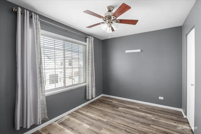 $275,000 | 609 Hidden Creek Lane, Unit 609, North Aurora, IL 60542