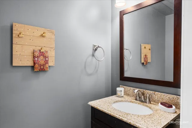 $275,000 | 609 Hidden Creek Lane, Unit 609, North Aurora, IL 60542