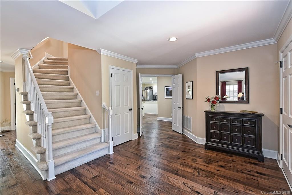475 Cranborne Chase Fort Mill, SC 29708 - Photo 5 of 36 Gallery Image 5