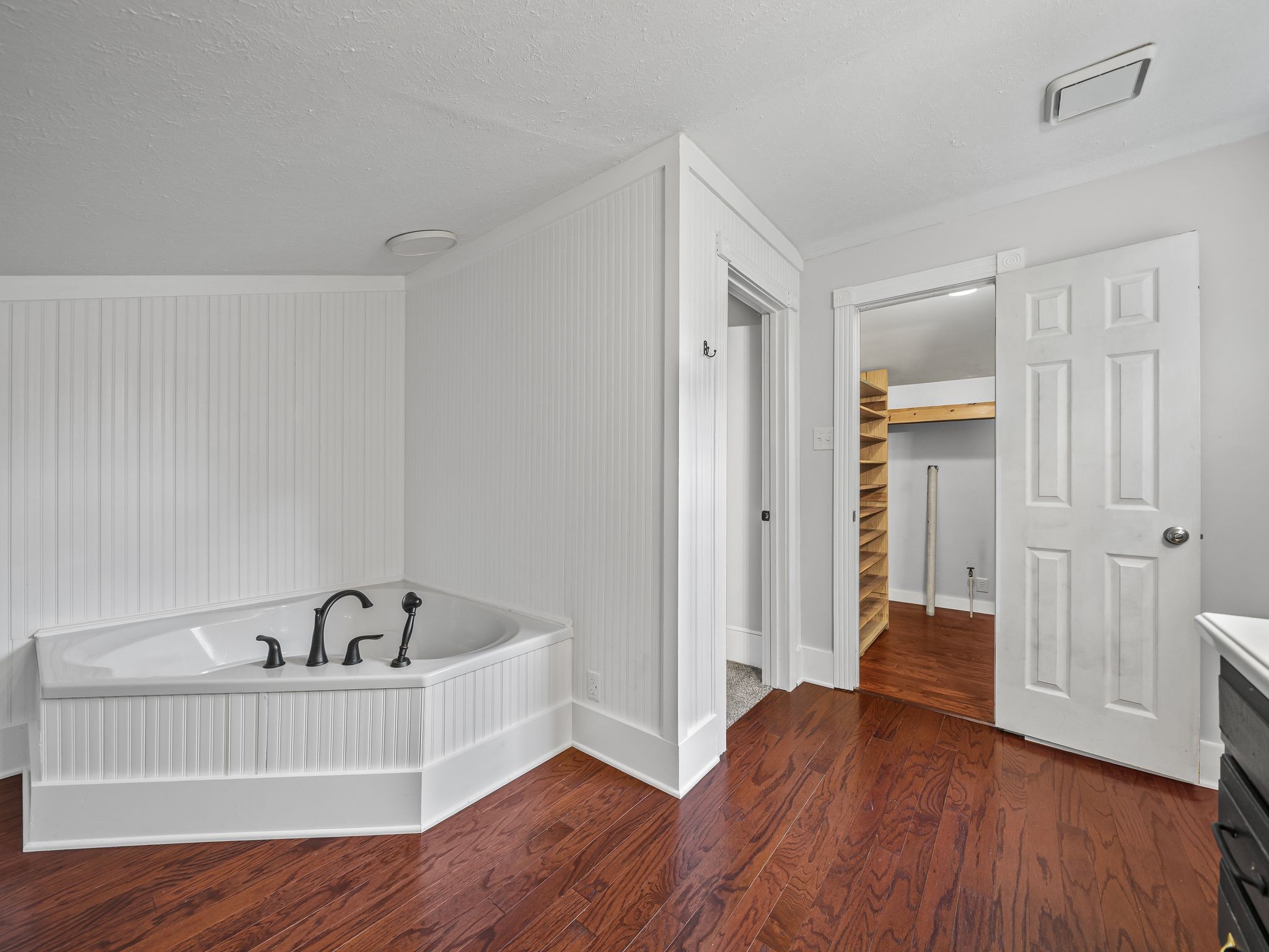111 Brannon Circle Dickson, TN 37055 - Photo 22 of 34 a view of a hallway with wooden floor and closet