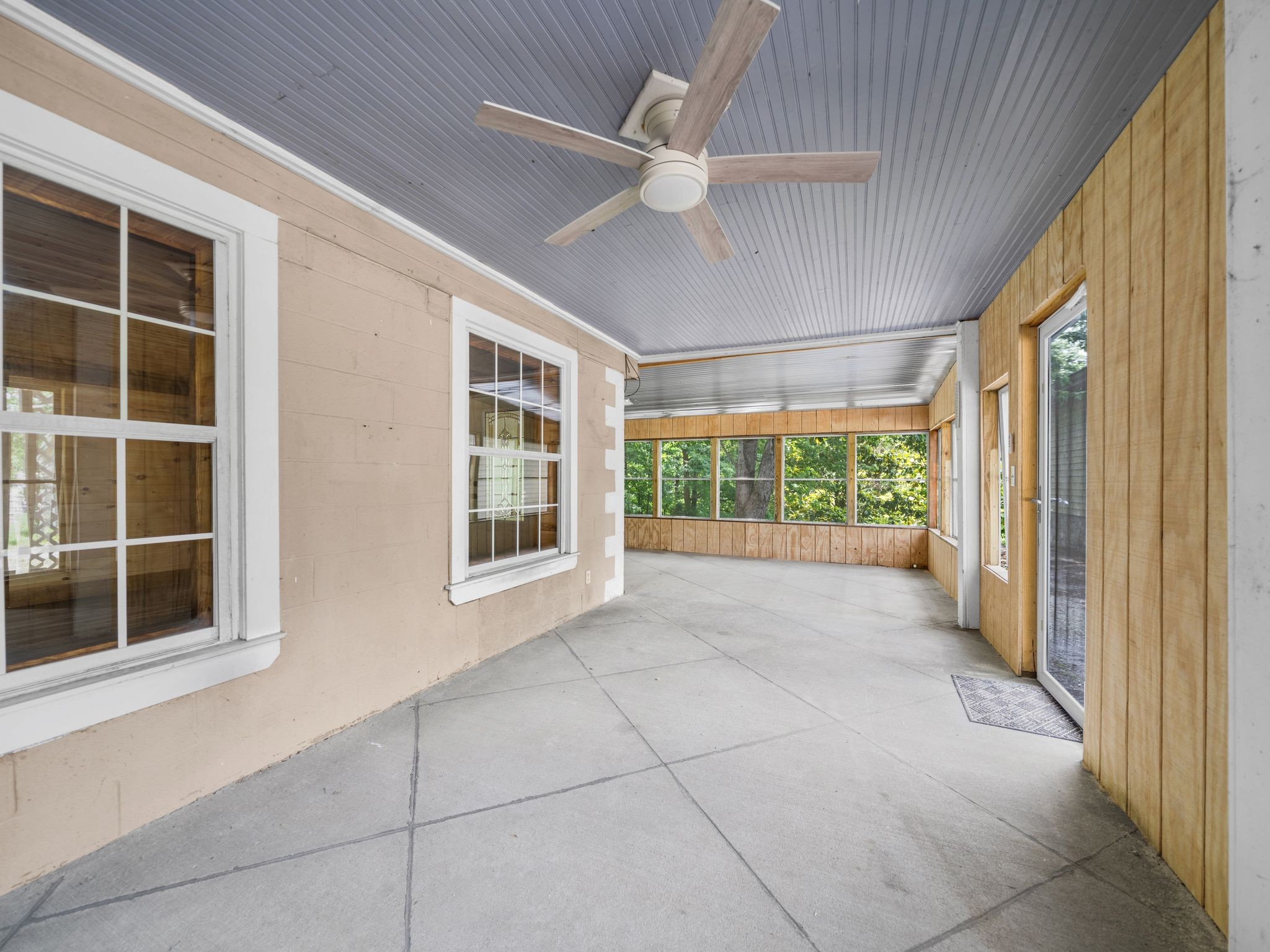 111 Brannon Circle Dickson, TN 37055 - Photo 27 of 34 a view of an empty room with a window