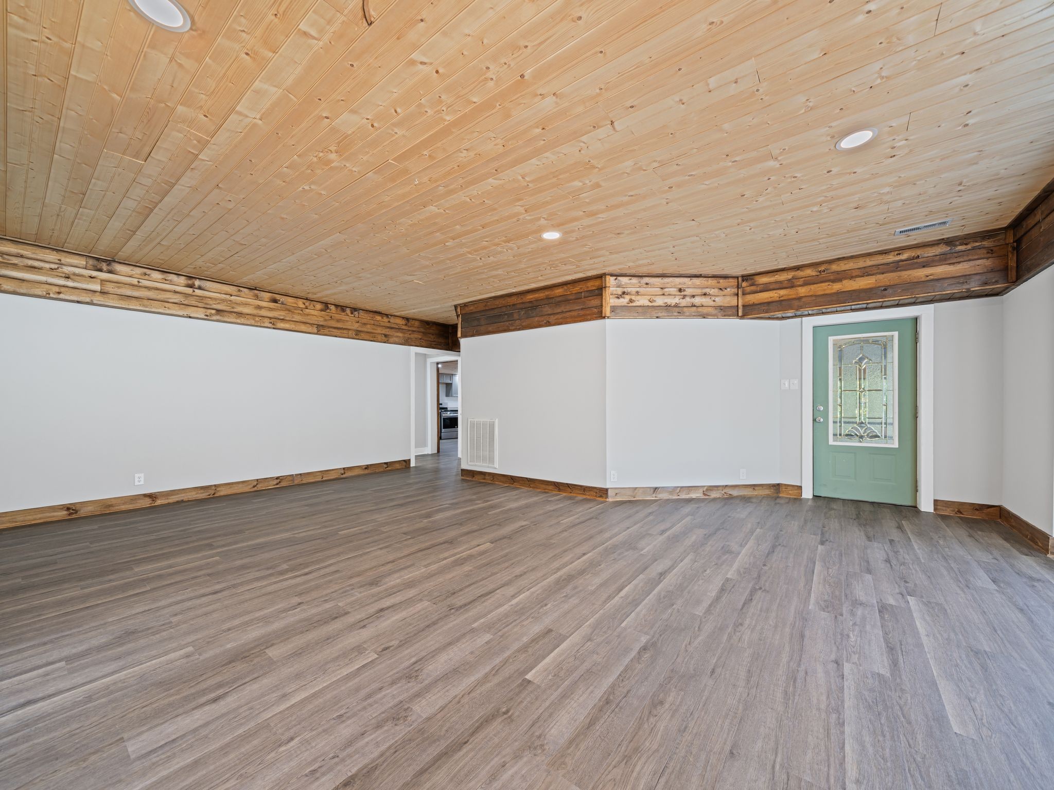 111 Brannon Circle Dickson, TN 37055 - Photo 6 of 34 a view of room with wooden floor