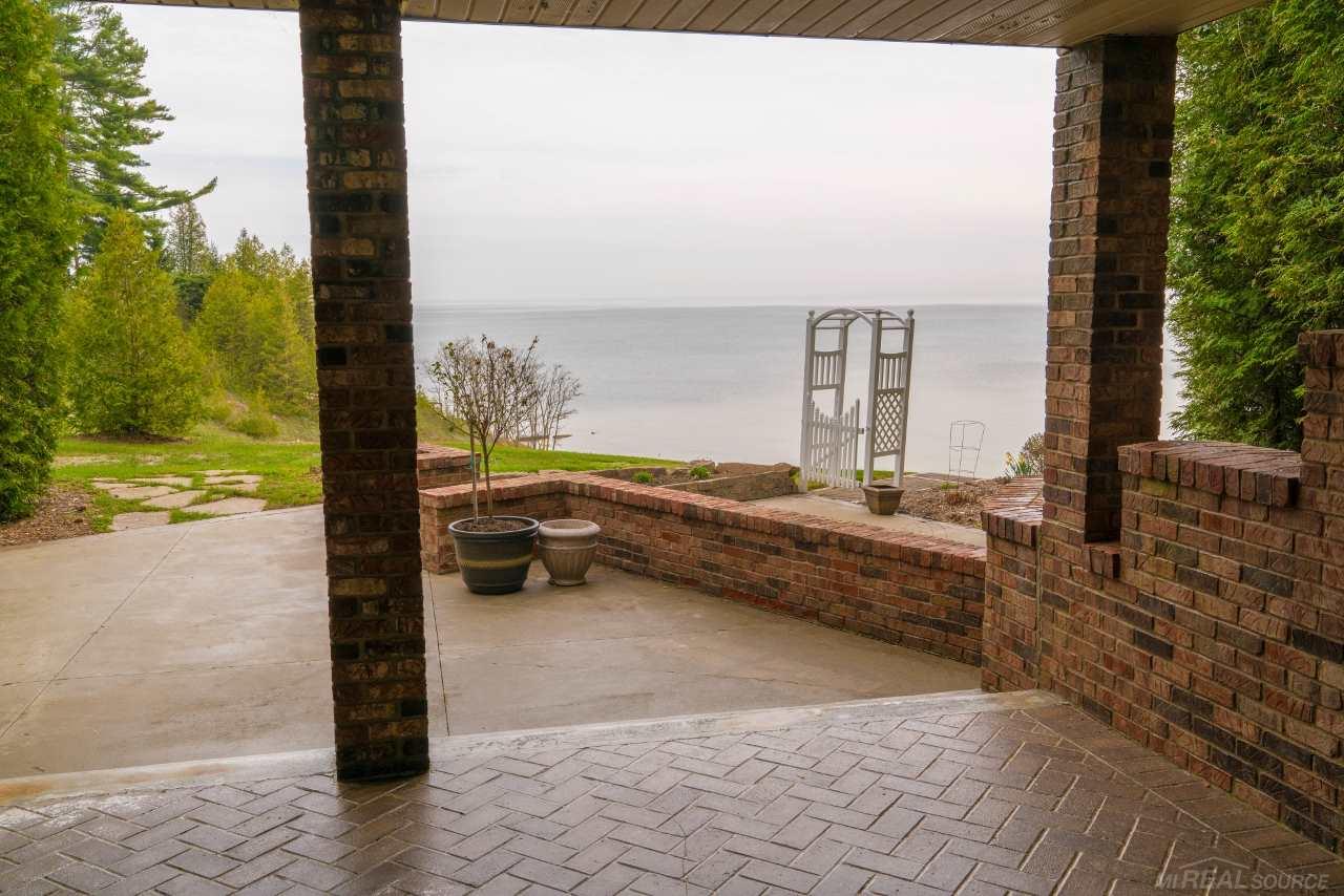 2601 Lakeshore Road Applegate, MI 48401 - Photo 53 of 71