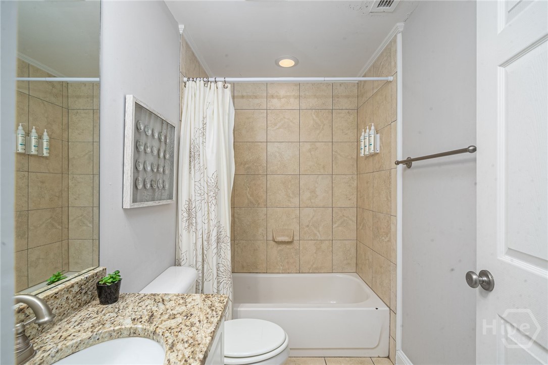 18 Silver Avenue, Unit 1 Tybee Island, GA 31328 - Photo 19 of 50 Guest Bedroom Ensuite Bathroom