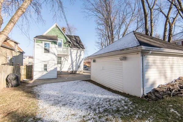 $379,900 | 2615 North Wauwatosa Avenue, Wauwatosa, WI 53213