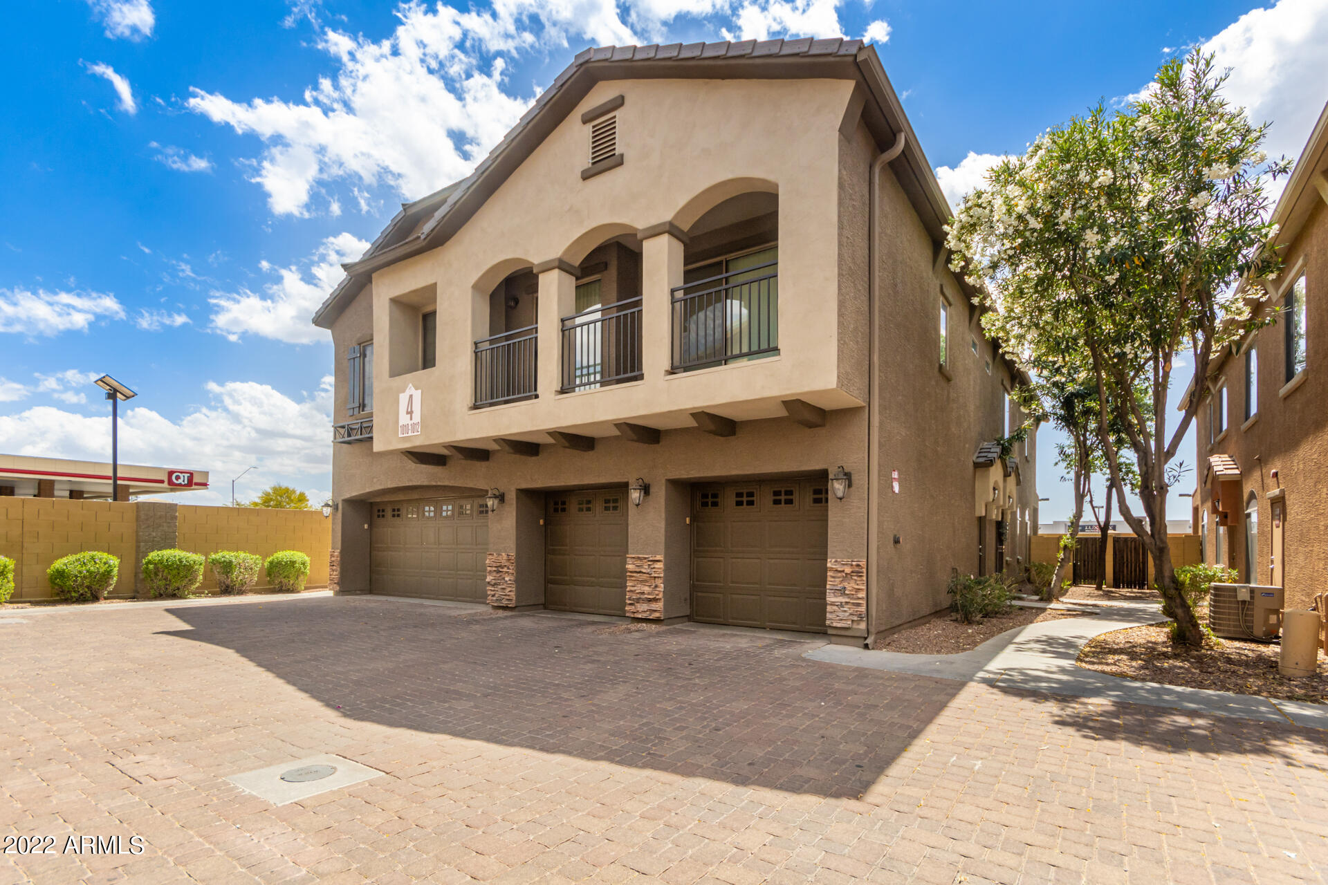2150 East Bell Road, Unit 1010 Phoenix, AZ 85022 - Photo 1 of 31 02- Bell